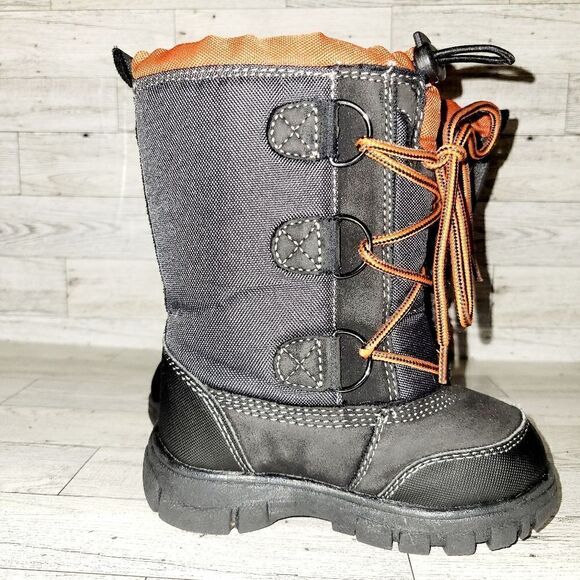 Children's Place snow boots size 8. ^ - Picture 3 of 8